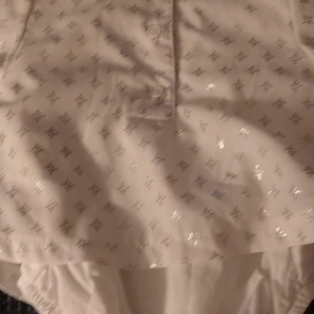 Onsie - Picture 2 of 2